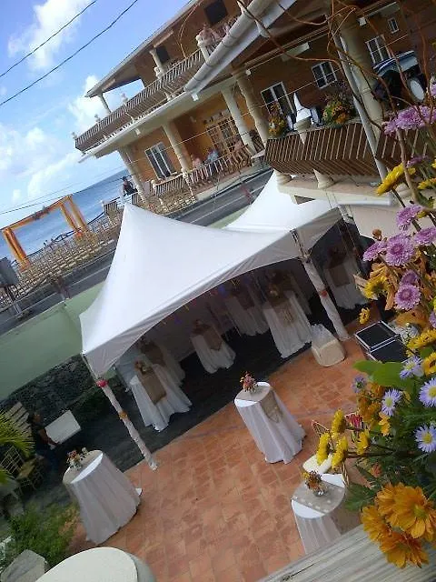 The Naturalist Beach Resort Castara 3*,